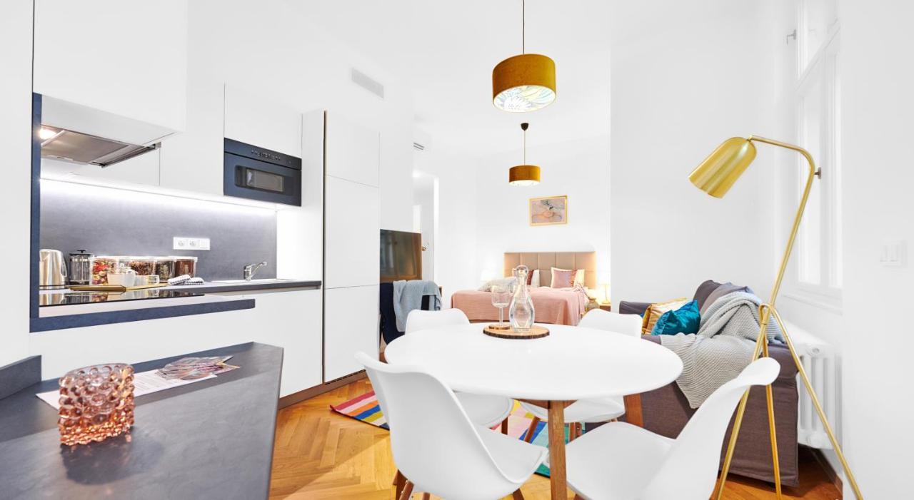 Residence Dlouha - Old Town Praha Bagian luar foto
