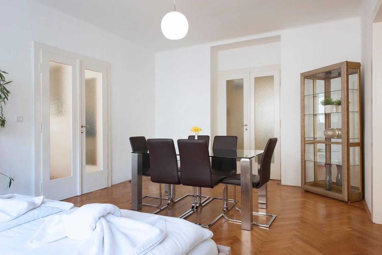 Residence Dlouha - Old Town Praha Bagian luar foto