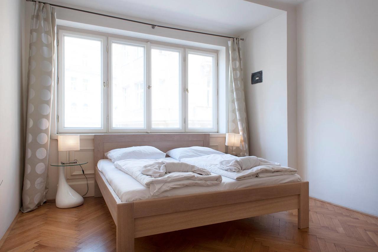 Residence Dlouha - Old Town Praha Bagian luar foto