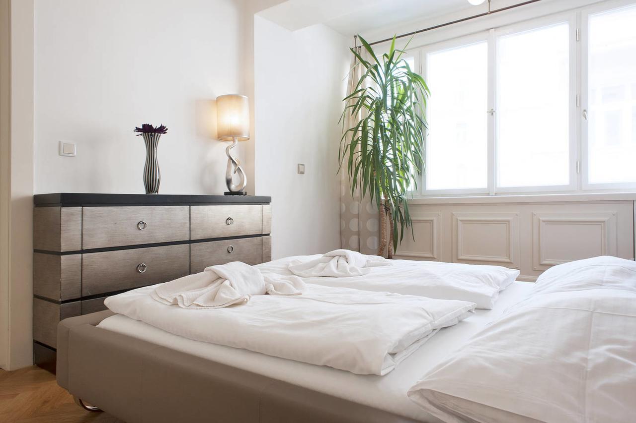 Residence Dlouha - Old Town Praha Bagian luar foto